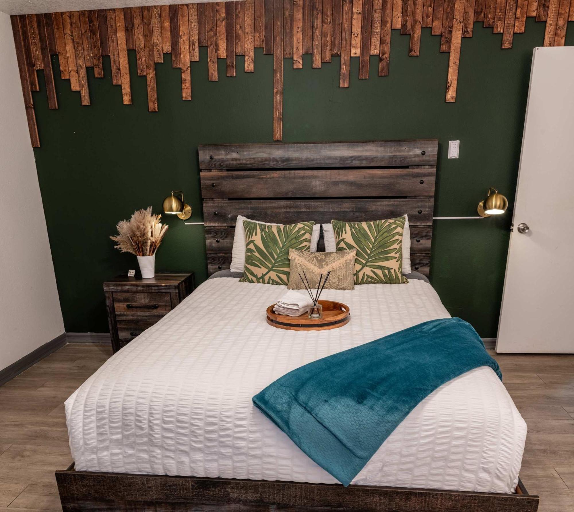 Upscale Ybor House With Outdoor Living Space تامبا المظهر الخارجي الصورة