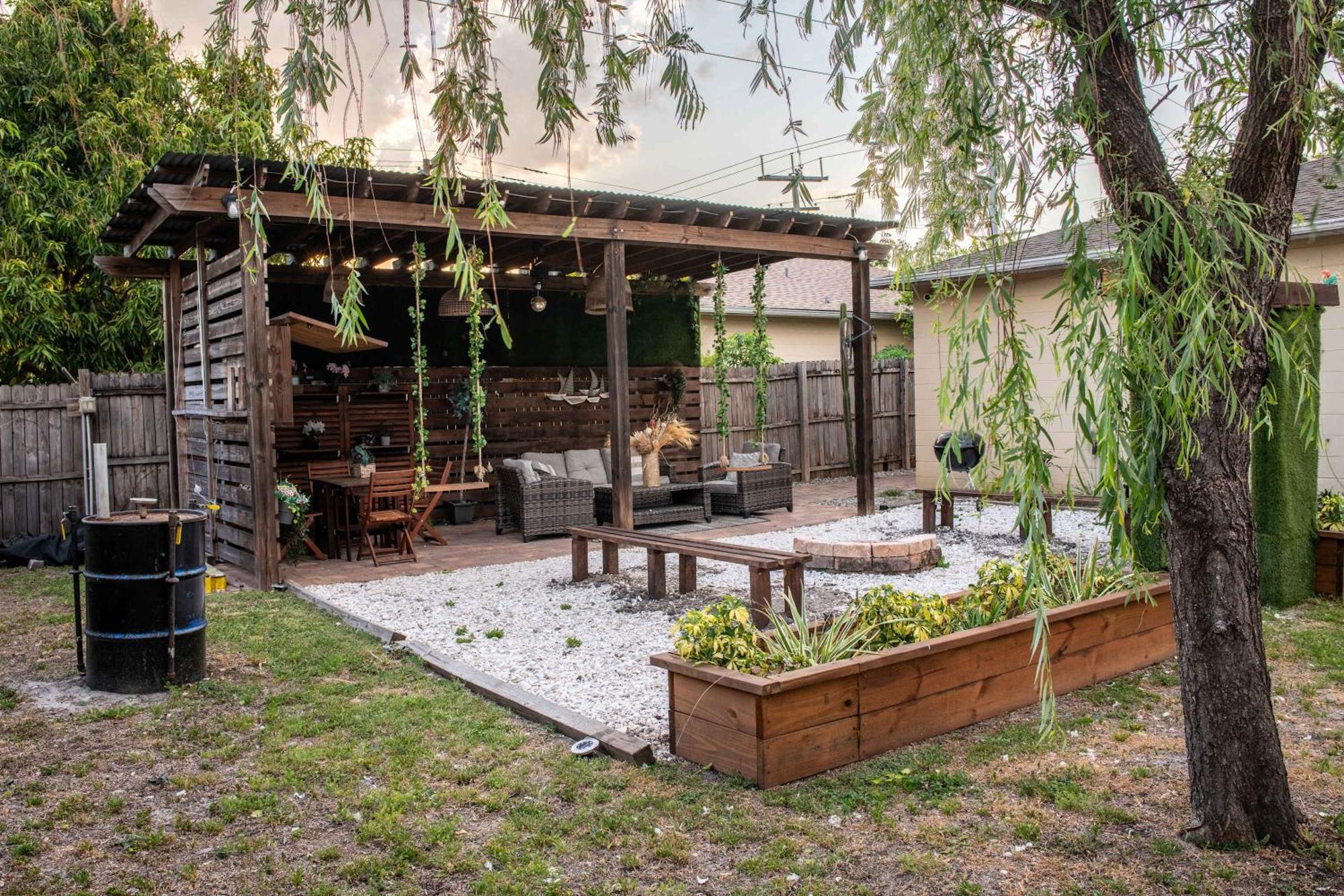 Upscale Ybor House With Outdoor Living Space تامبا المظهر الخارجي الصورة